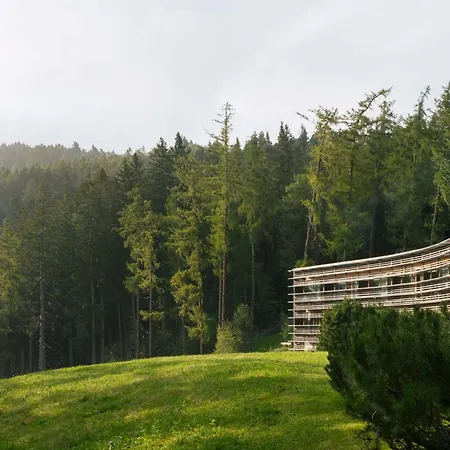 Vigilius Mountain Resort-2